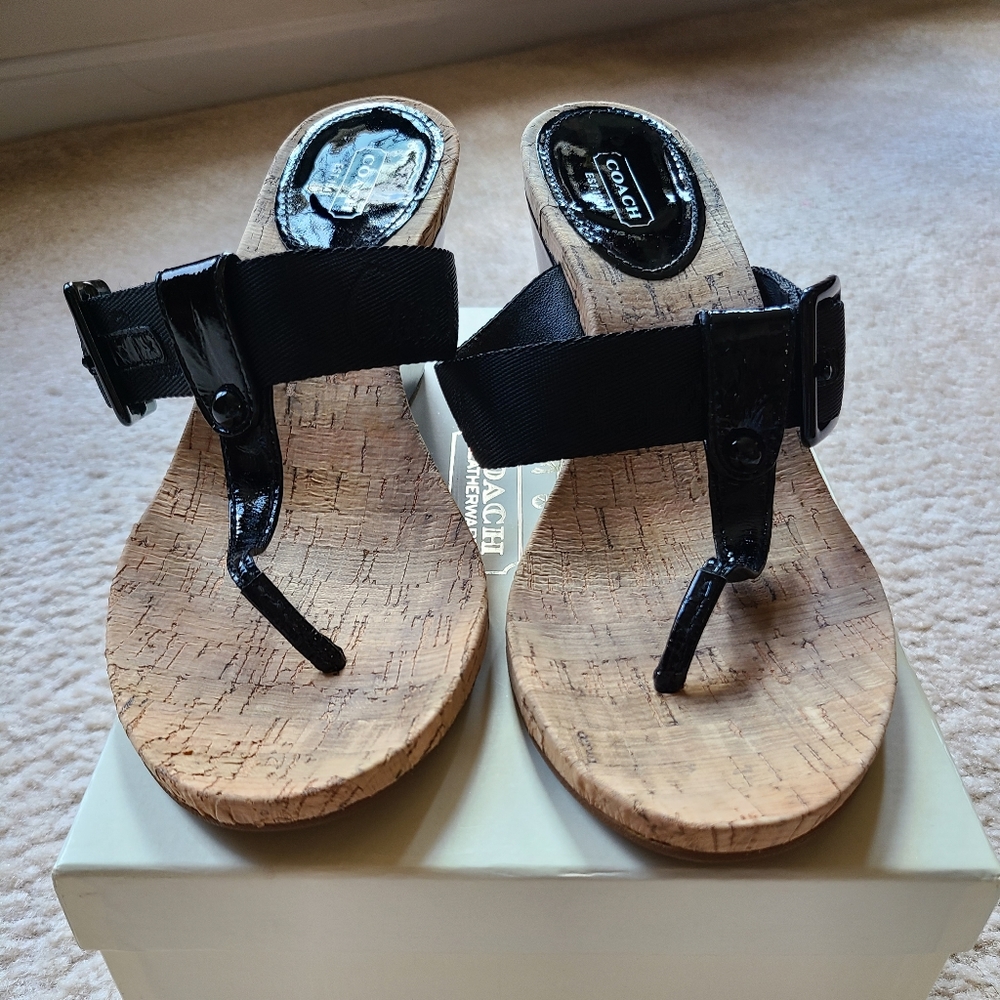 Coach Bernadette Wedge - Picture 4 of 10